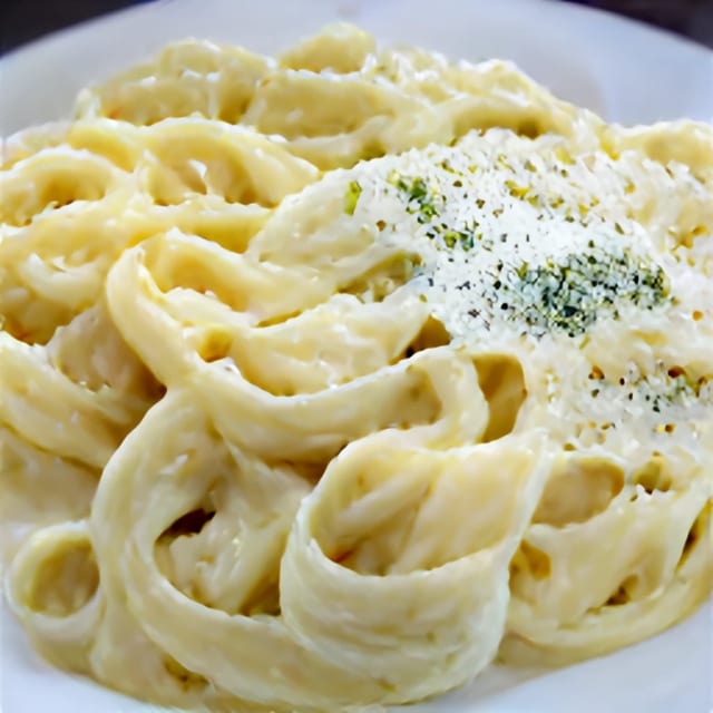 Fettuccini Alfredo.